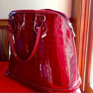 Ex~Large RUBY RED “ARCADIA” PATENT LEATHER HANDBAG~MADE IN ITALY 🇮🇹